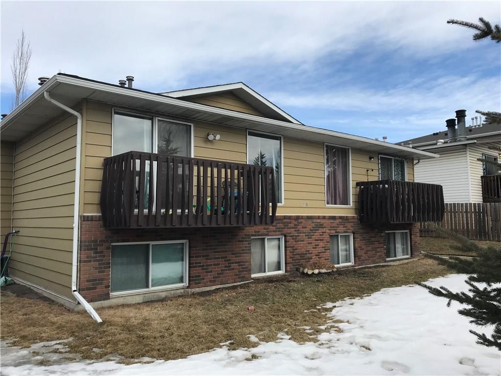 I have sold a property at 110 WILLIAM STREET in Cochrane
